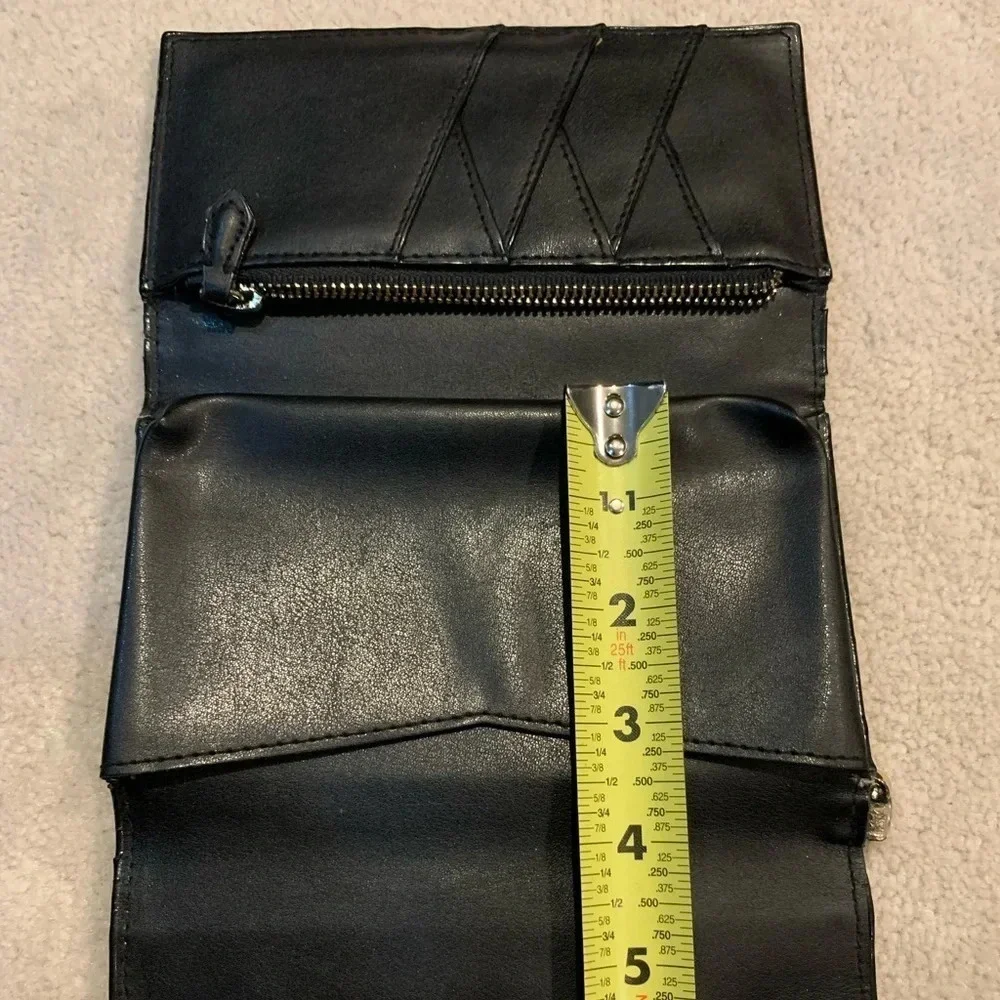 VICTORIA’S Secret shimmer phone wallet, golden